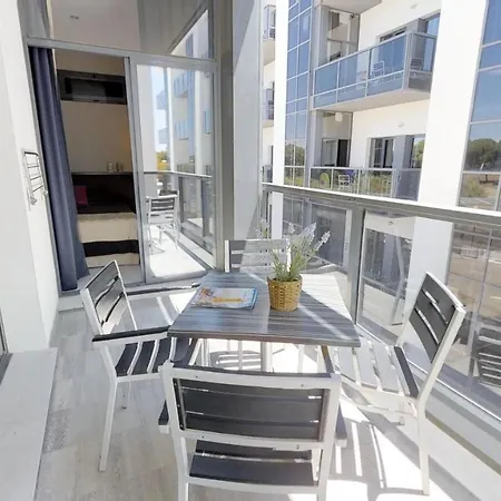 Leo Deluxe (adults Only) Apartment