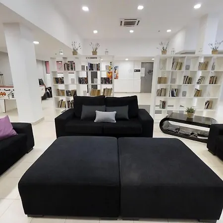 Leo Deluxe (adults Only) Apartment *