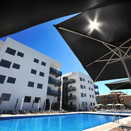 דירה Leo Deluxe (adults Only)